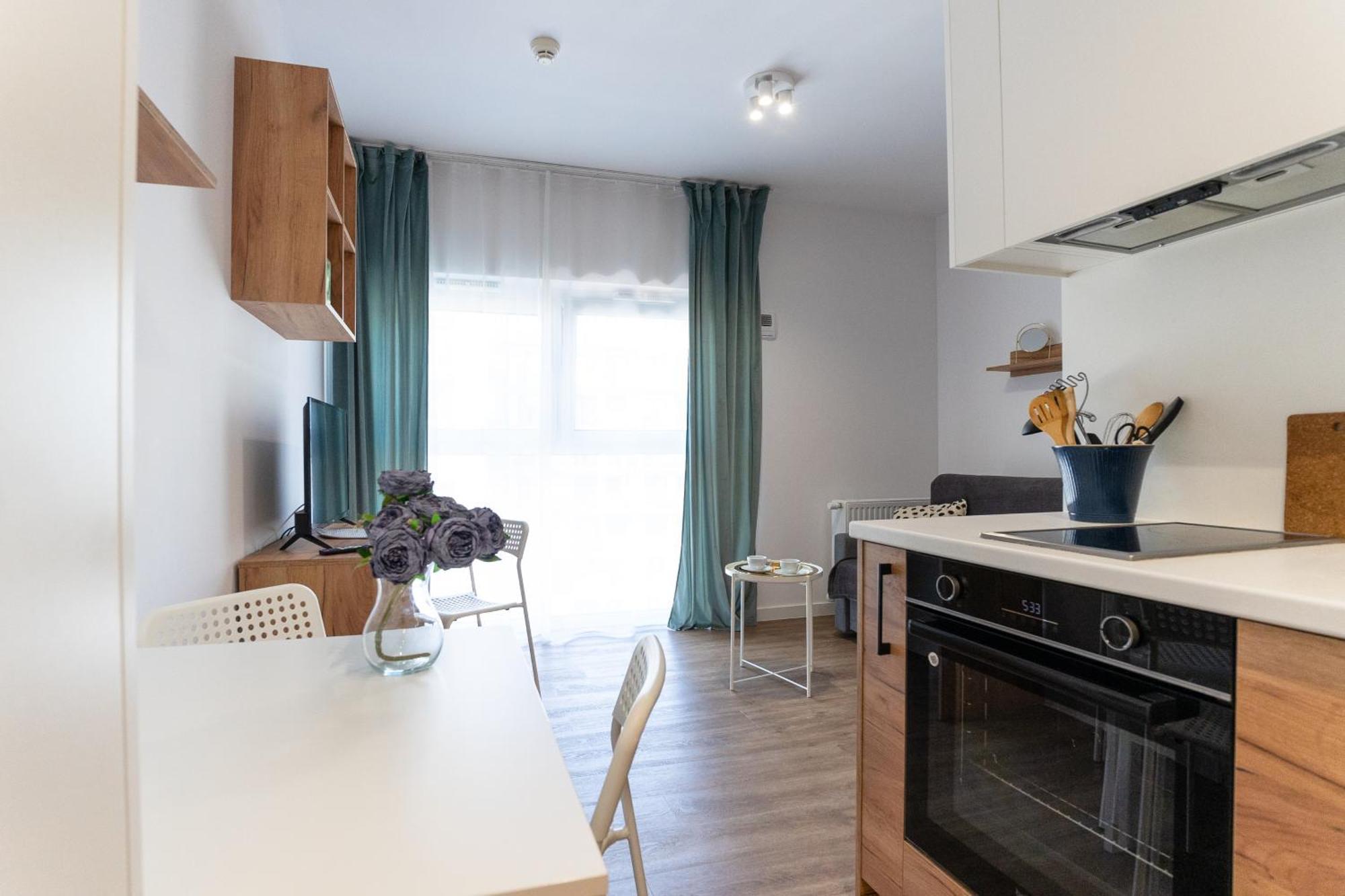 Apartamenty Jaworska 4 - Properunit Wroclaw Ngoại thất bức ảnh
